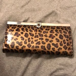 Wallet in great condition.